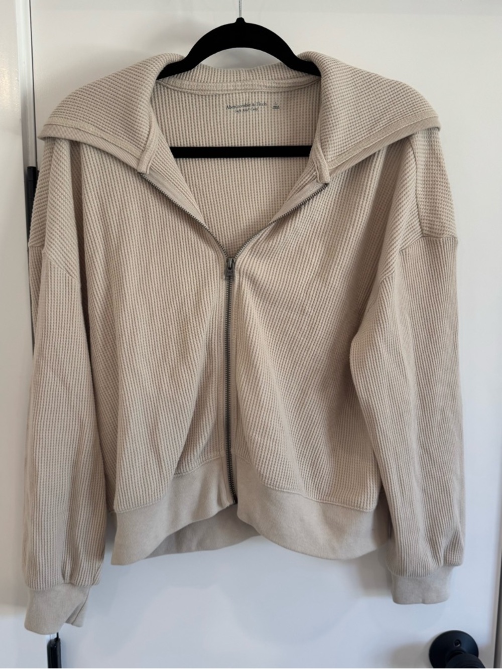 Abercrombie & Fitch Cream Zip-Front Waffle Knit Cropped Hoodie